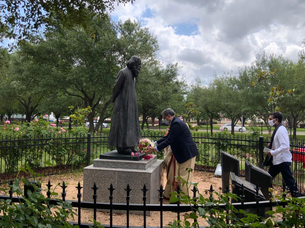 Consul General along with members of Tagore Society of Houston paid tribute to Gurudev Rabindranath Tagore at Tagore Grove on his 160th birth anniversary,May 08 2021